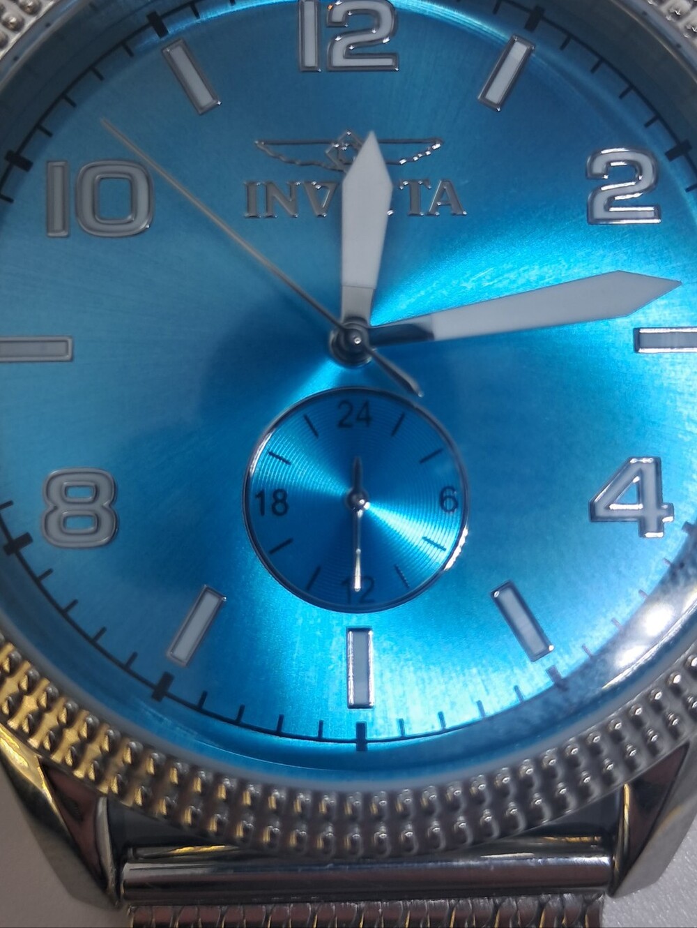 Invicta 48914 Vintage Quartz Stainless Steel Tiffany Blue Dial Men's Watch NWT - Picture 3 of 5